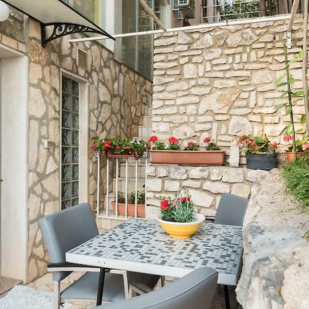 Luxury 1 Bedroom Apartment In Rabac Zewnętrze zdjęcie