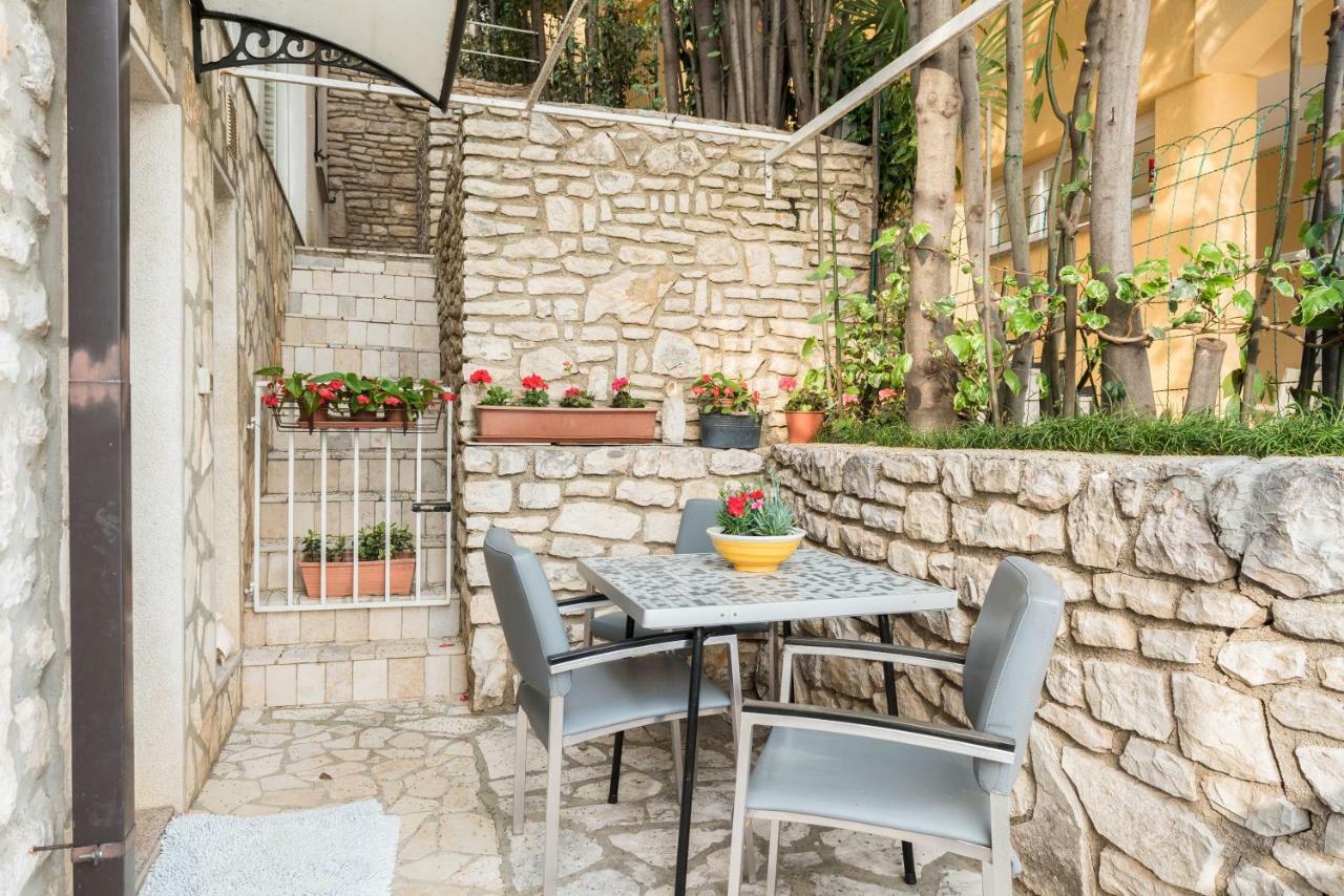 Luxury 1 Bedroom Apartment In Rabac Zewnętrze zdjęcie